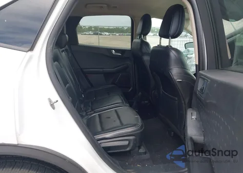 2020 Ford Escape Sel z USA, uszkodzony, nr VIN 1FMCU0H66LUA93786